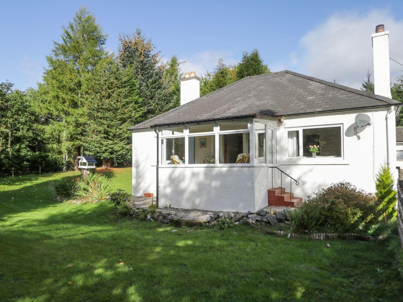 St Aethans Inveran Luaran gambar